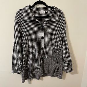 Habitat black and white checkered button down L